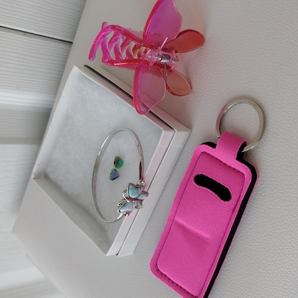 Tote Bag, Jewerly, Accessories And Beauty Bundle - Picture 4 of 17